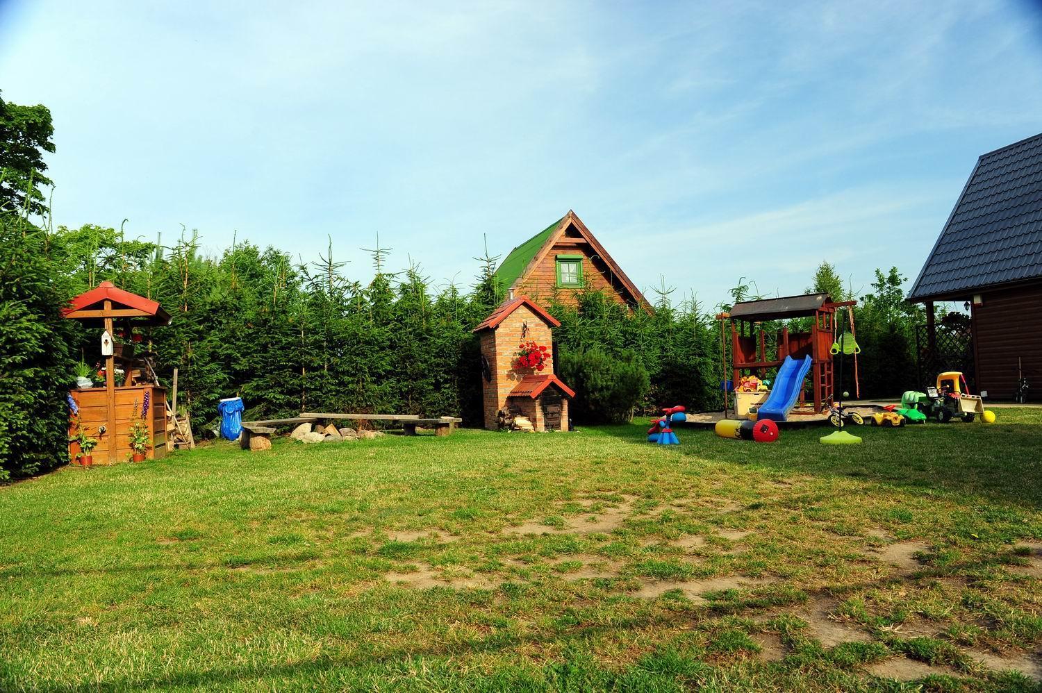 Caloroczne Domki Nad Morzem I Jeziorem Jezierzany Bagian luar foto